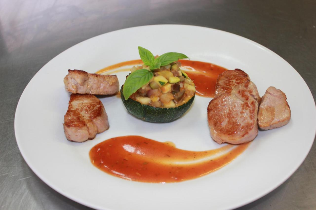 Logis Hotel & Restaurant Le Carnot Die Ngoại thất bức ảnh