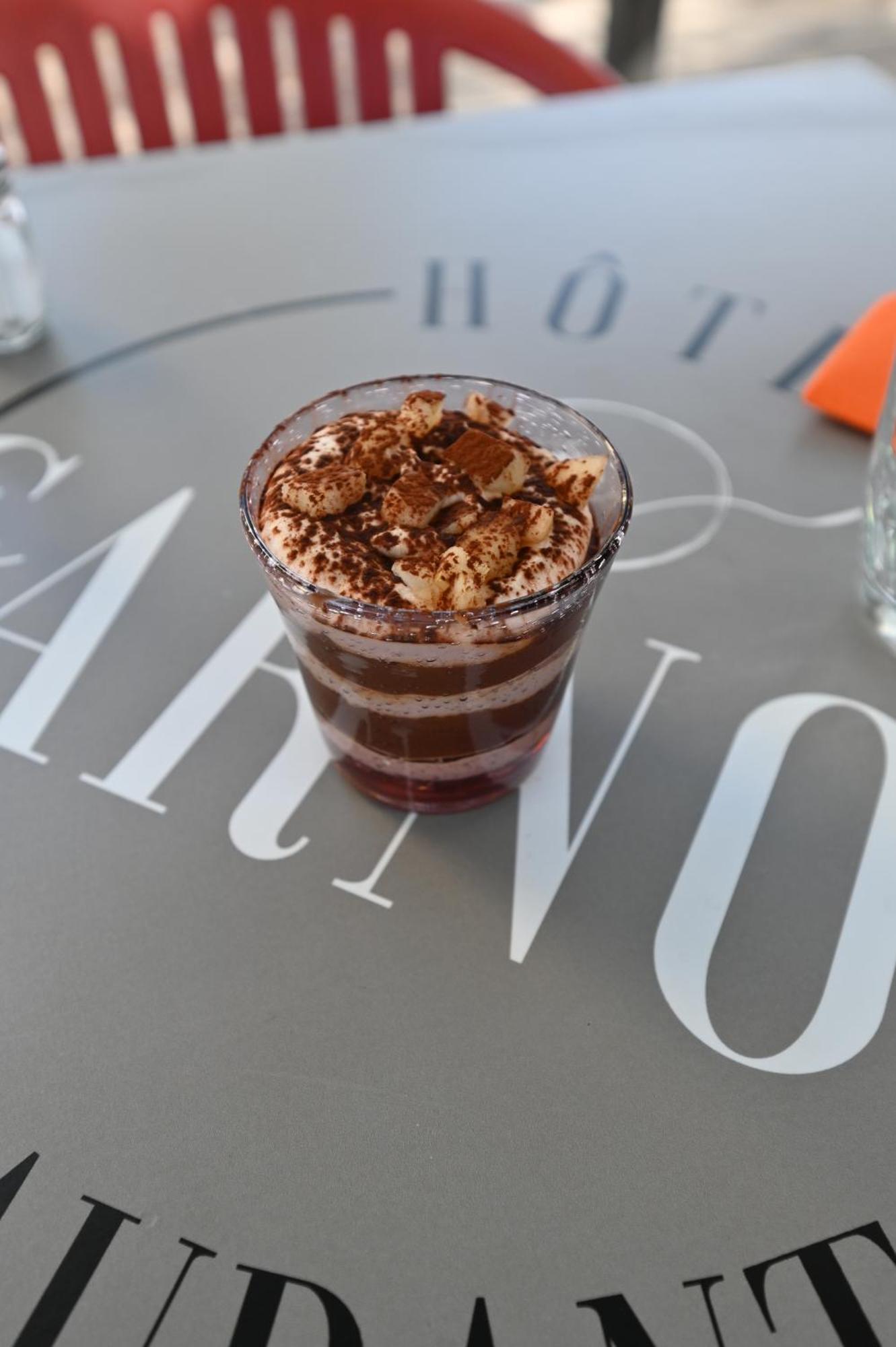 Logis Hotel & Restaurant Le Carnot Die Ngoại thất bức ảnh
